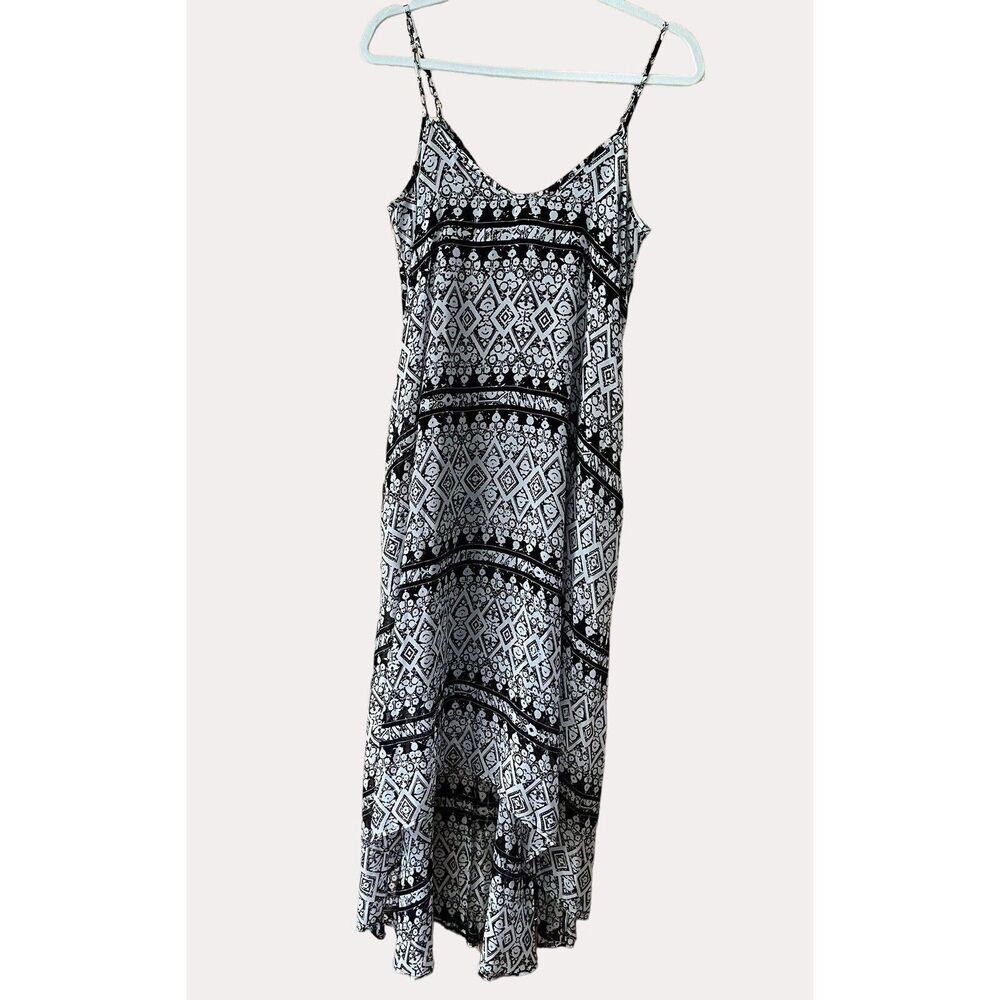 Black and White Patterned Women's Dress